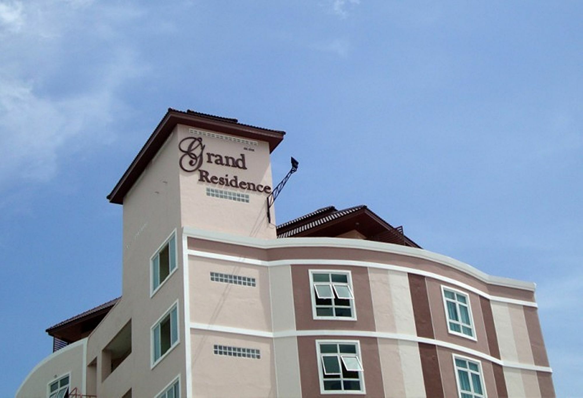 Grand Residence Jomtien Exterior foto
